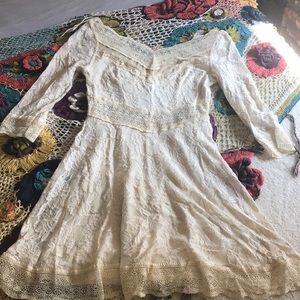 Free people white lace dress with sleeves